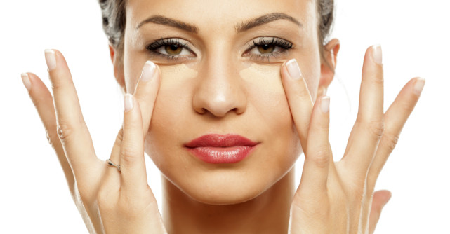 Secretele frumuseții: Fondul de ten cu SPF!