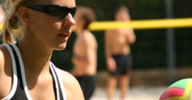 S-a terminat turneul demonstrativ de volei Beach Experience @Plaza Romania