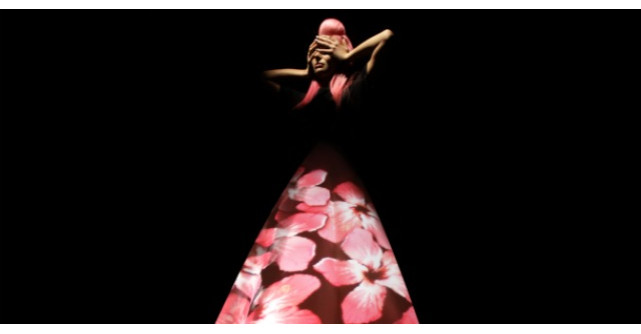 Delia lanseaza in sfarsit videoclipul Ce are ea