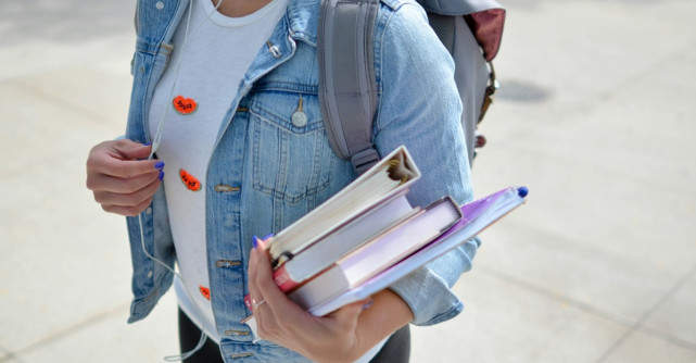 Back to school, dar cu stil: ținutele de toamnă pe care copiii le vor purta cu plăcere