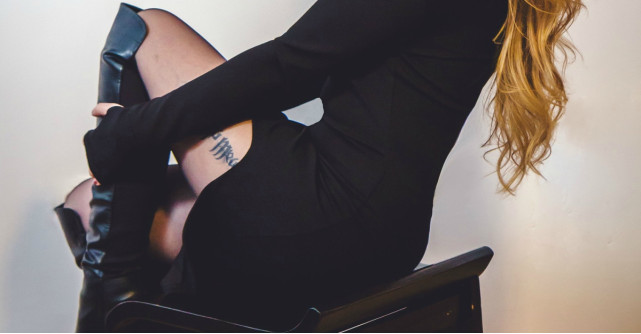 Cizmele peste genunchi: un trend inca pe val. Si ce val!