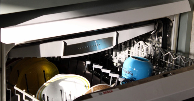 Mașina de spălat vase: avantaje și dezavantaje
