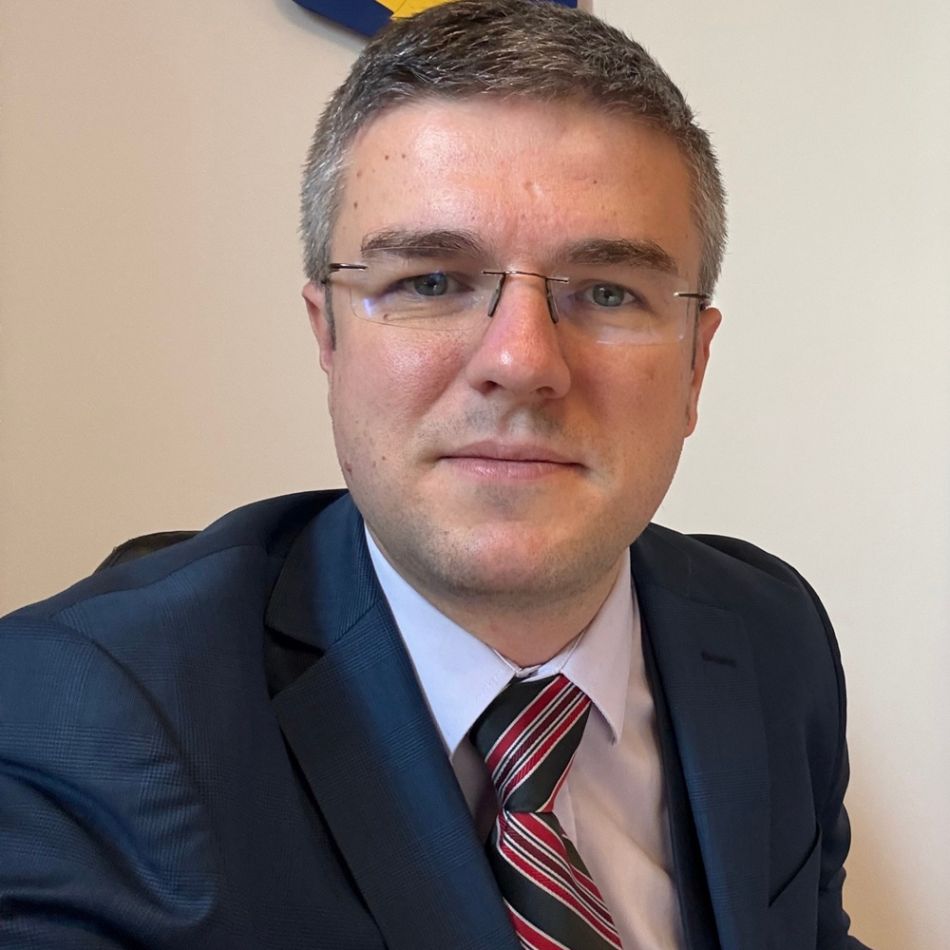 Cine este Irineu Darău, senator USR propus ministru al Economiei: Olimpic la matematică și istorie