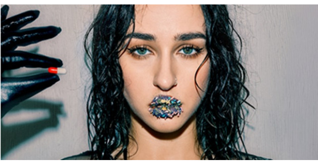 Holy Molly pune la punct insomniacii cu Pastila de somn