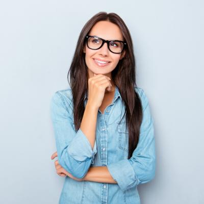 6 rame de ochelari de vedere trendy pe care poti sa le cumperi online in 2018