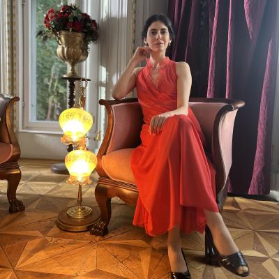 Interviu cu Alma Boiangiu despre rolul Mariei Tănase în serialul ”Marcel Iureș prezintă Enigmele României”