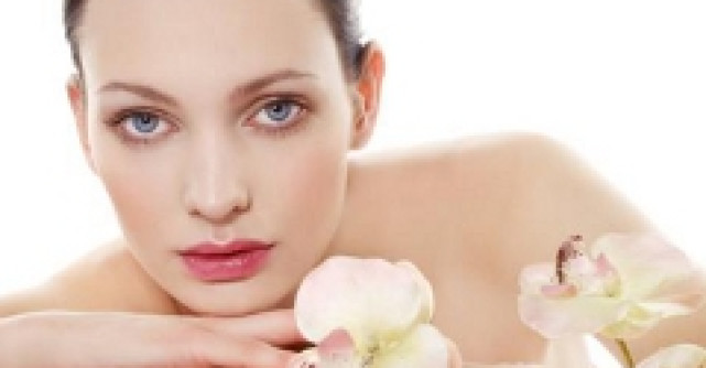 Noile geluri de dus si sapunuri lichide Palmolive Naturals