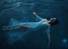 De ce visele cu apă sunt semne divine: mesajele pe care îngerii le trimit prin somn