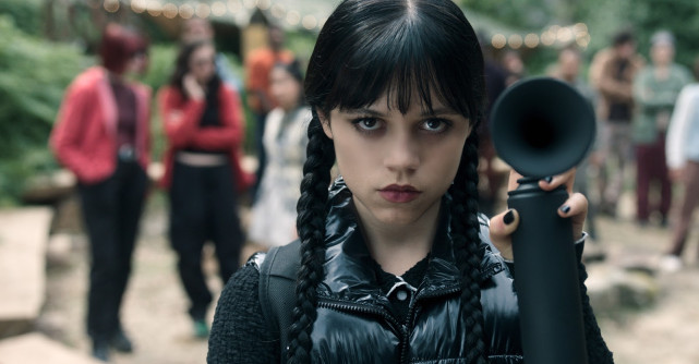 Netflix lanseaza trailerul oficial pentru sezonul 2 din Wednesday