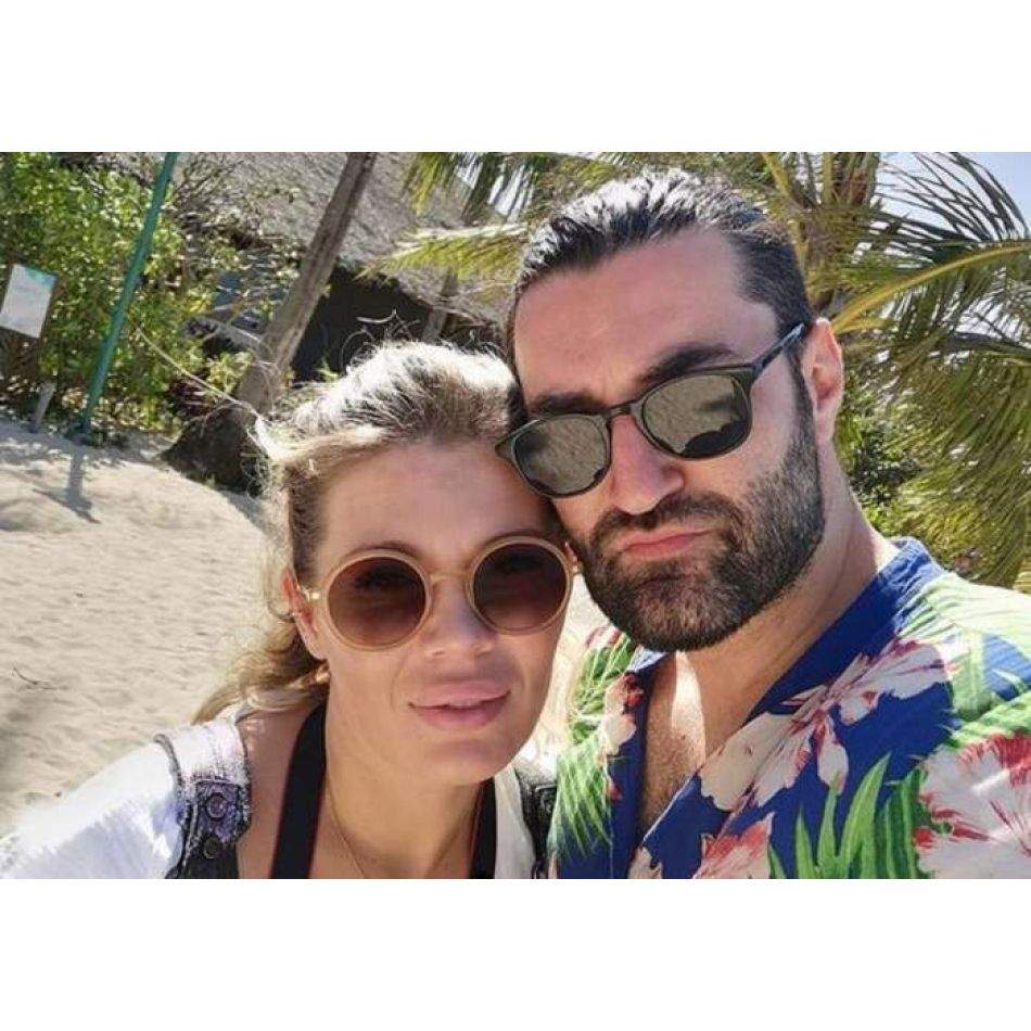 Gina Pistol și Smiley, cadou din luna de miere pentru Josephine. Ce a primit micuța?