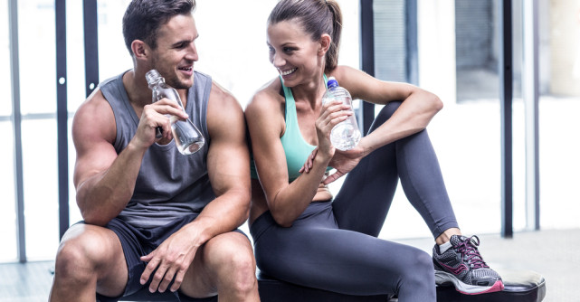 Iubit nou? 9 lucruri pe care le poți afla despre el la un first date la sală