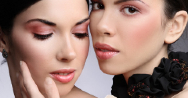 Dragoste intre persoane de acelasi sex: Ai putea sa te indragostesti de o femeie?