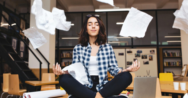 Cum sa faci sa te calmezi? Meditatie pentru stapanirea nervilor