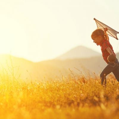 Sa nu-ti pierzi copilul din tine. Ce ai de invatat de la el