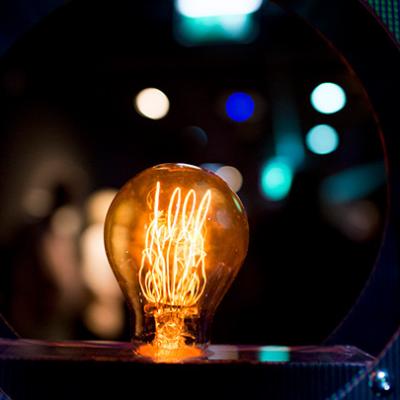 Signify va avea amprentă de carbon neutră și se angajează să dubleze impactul pozitiv asupra mediului și societății