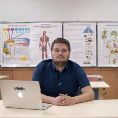 Un jurnalist a încercat să treacă examenul de Rezidențiat cu răspunsuri de pe Internet și a picat 