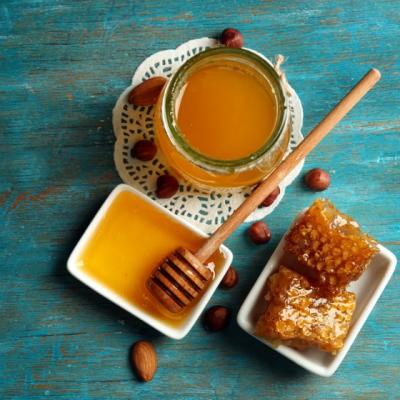 Mierea de albine. Cum stii care e falsificata si care nu?