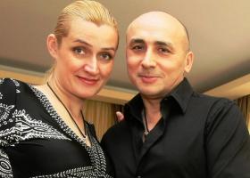Marcel Pavel nu a fost invitat la petrecerea aniversară a soției sale! Artistul nu îi cumpără cadou, oferindu-i bani soției sale