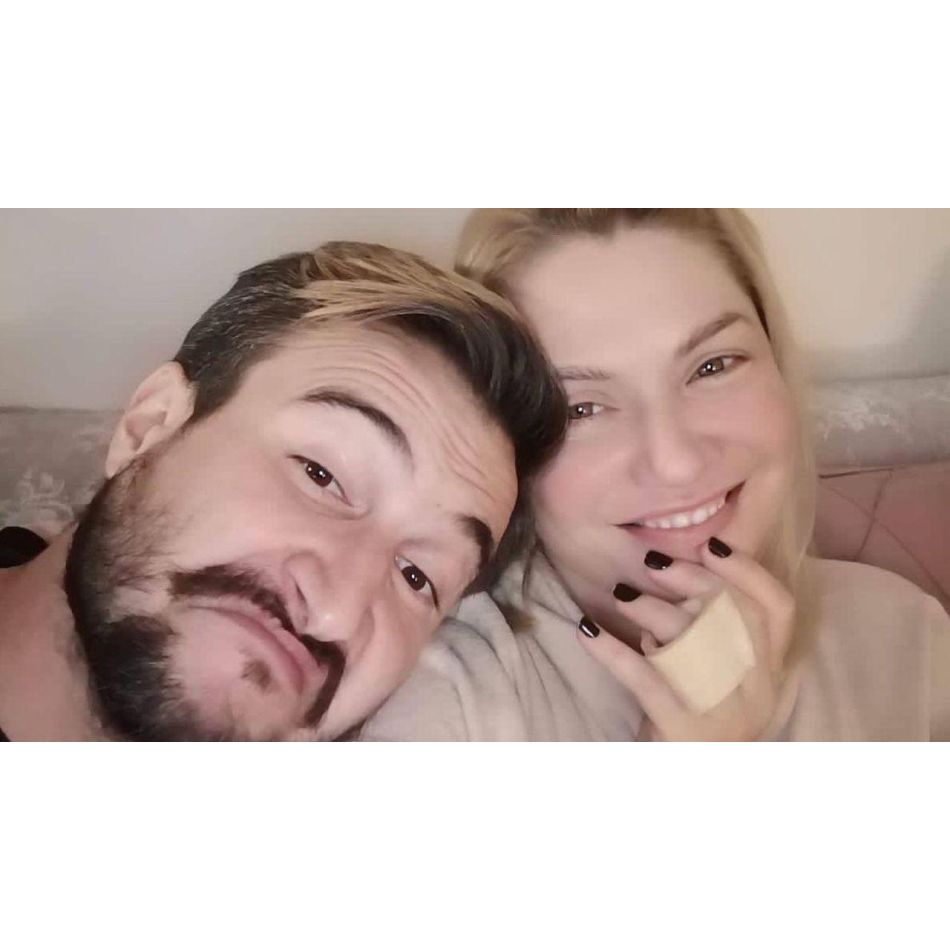 Alex Dobrescu susține că va face nunta cu Cristina Cioran! Poliția a intervenit la magazinul său și l-a amendat cu 100 lei