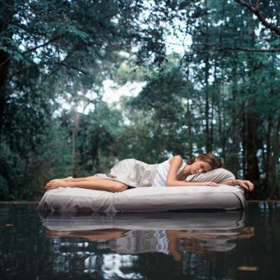 Pasarile de noapte ale zodiacului: 5 zodii care nu sunt prietene cu somnul