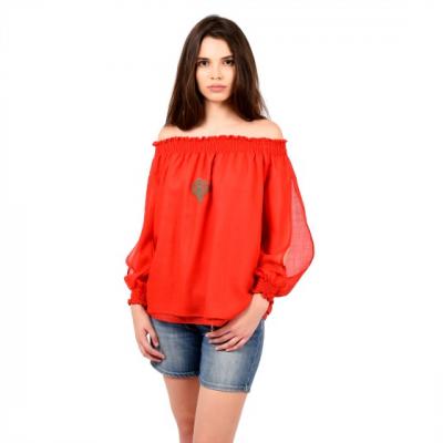 Toamna Izabelei Mandoiu: Creatii din catifea si povesti tesute cu valori