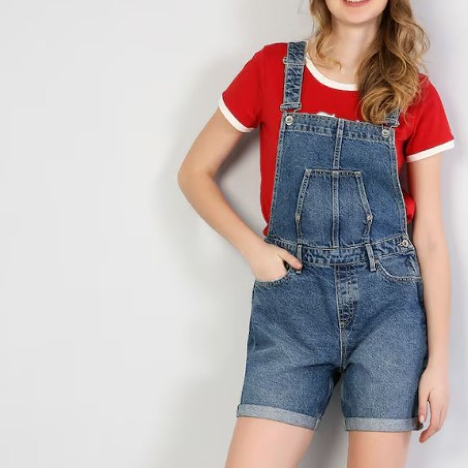 20 de salopete de damă. Cum le purtăm în funcție de siluetă? Tendințe și recomandări pentru anul 2024