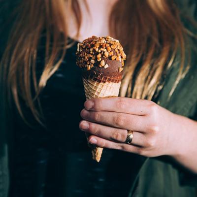 Mi-e pofta! Ce ma fac? Cauzele emotionale ale poftelor alimentare