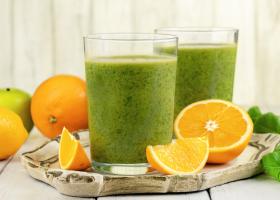 Cum se face un smoothie perfect – Rețete, pași simpli și calorii