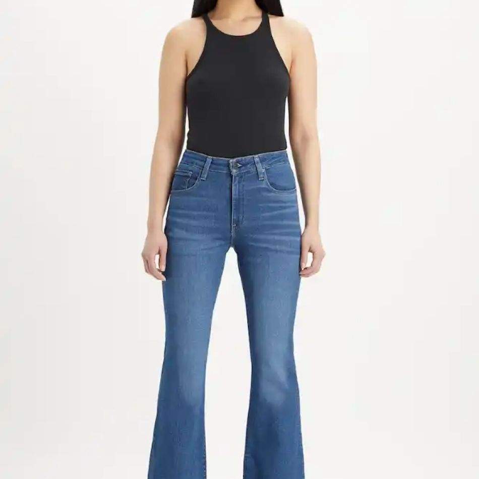 Trenduri de blugi 2024: 20 de modele de jeans