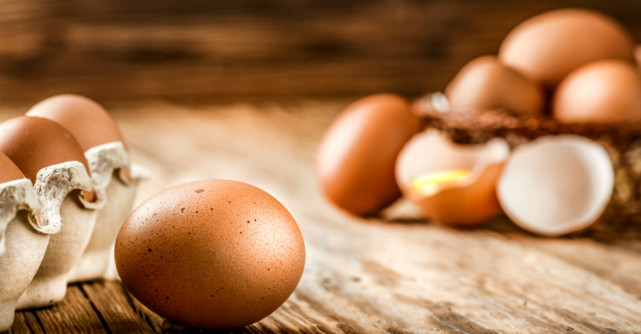 Cum verifici daca un ou este proaspat. Cateva trucuri simple