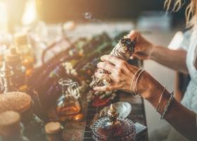 Ritualuri simbolice de deschidere de drum și activare a abundenței pentru vindecare și reînnoire interioară