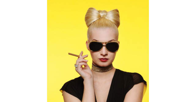 V for Vintage La Dolce Vita: Targ de moda si cultura vintage