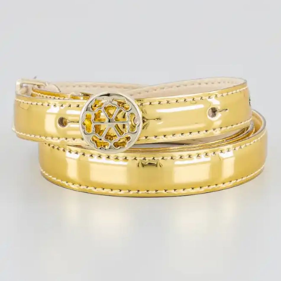 Strălucirea modernă: Cum integrezi accente metalice în ținutele tale