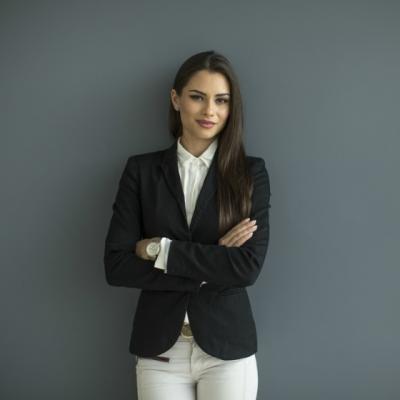 Cum arata tinuta perfecta de purtat la un interviu pentru un nou job