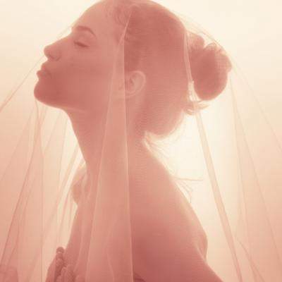 Aceasta carte este cam tot ce a trebuit sa fie 50 Shades of Grey, dar n-a fost!