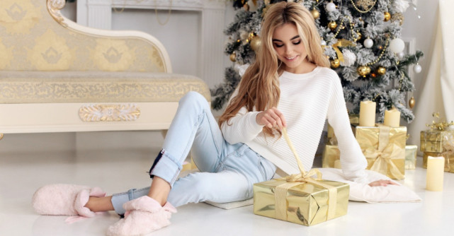 Ai 15 motive sa nu fii trista daca esti singura de sarbatori