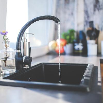 Tips&tricks: ce tipuri de accesorii de baie Grohe merită atenția ta?