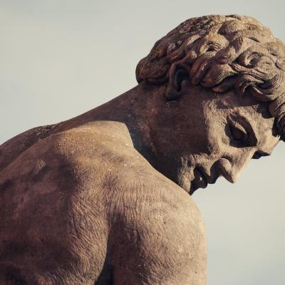 Sabia cu două tăișuri a destinului. Tragedia regelui Oedip