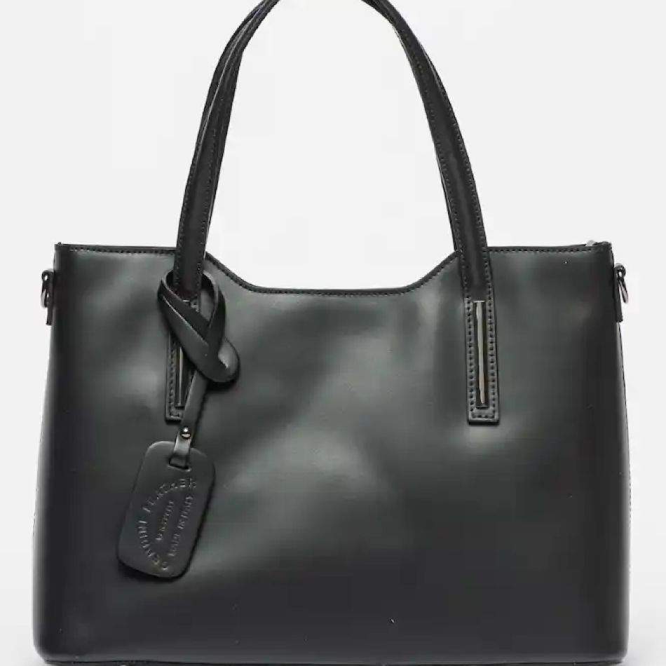 Eleganță durabilă: 20 de genți de piele