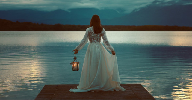 Nu-ți mai face griji pentru ziua de mâine. Viața ta se întâmplă chiar acum!