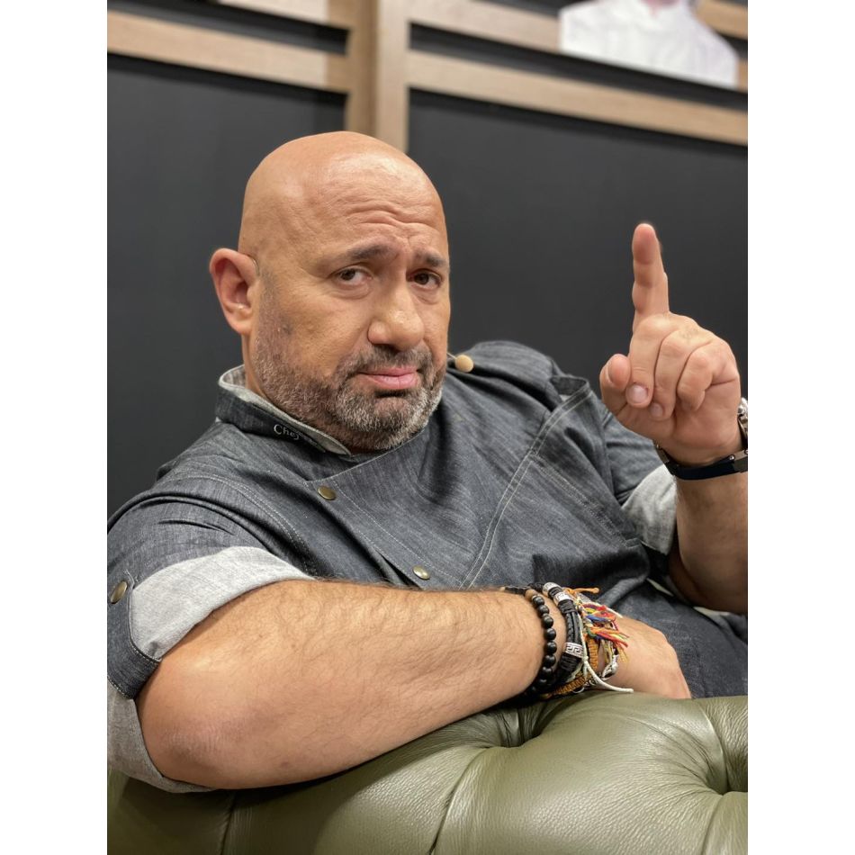 Cătălin Scărlătescu, despre cum sunt păcăliți românii la restaurantele de lux:Du-te în spate, la gunoi!