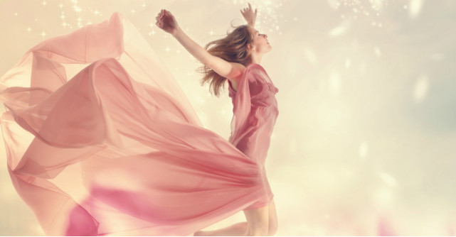 Astrologie: Te-ai nascut in martie? Esti o norocoasa!