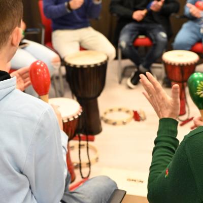 Expoziția tactilă „O Lume (ne)văzută“, o experiență multisenzorială de conectare profundă