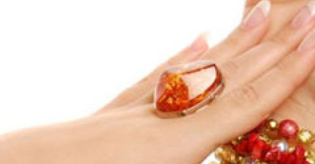 Tratamente naturiste homemade pentru ingrijirea mainilor in sezonul rece