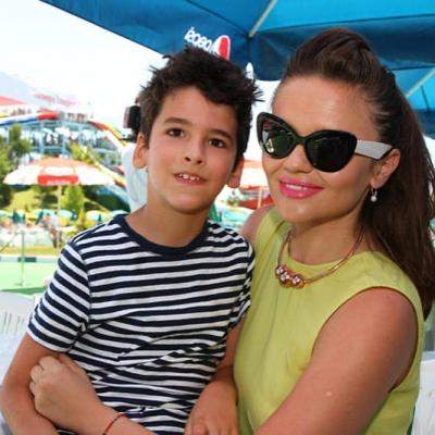 Băiatul lui Mădălin Ionescu a ajuns la vârsta majoratului. Uite ce mesaj emoționant i-a transmis Cristina Șișcanu