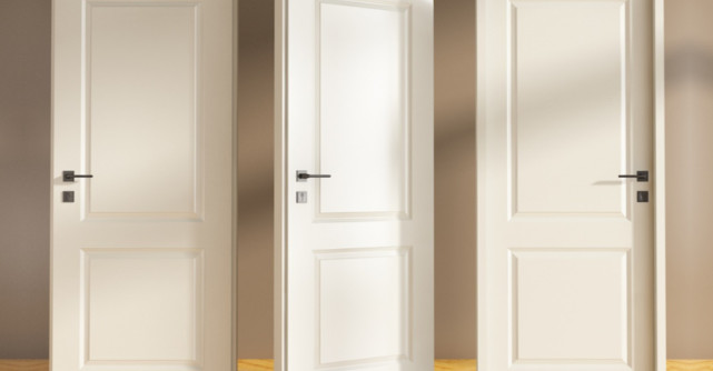 De ce modelele de uși albe rămân o alegere solidă pentru un design interior luminos și modern?