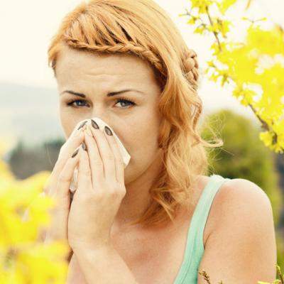 5 Tratamente naturiste pentru ALERGII
