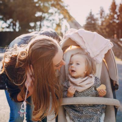 Cum să te bucuri de mai mult timp cu cel mic: 5 sfaturi utile pentru orice mamă