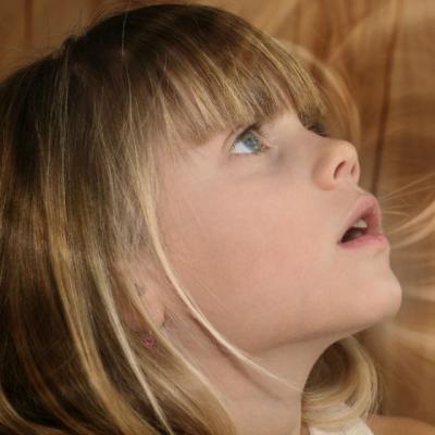 Mesajul incredibil postat de o mama pe Facebook, dupa ce tatal biologic si-a parasit fetita! 