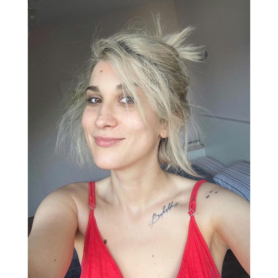 Adda are două chisturi pe creier și îi tremură membrele! Cum se simte artista, după ce a încercat mai multe tratamente?